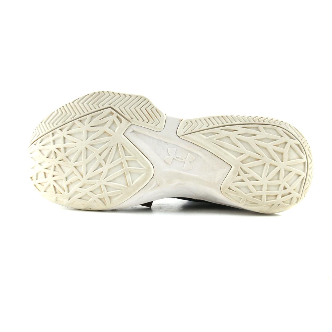 UNDER ARMOUR  JET MID
