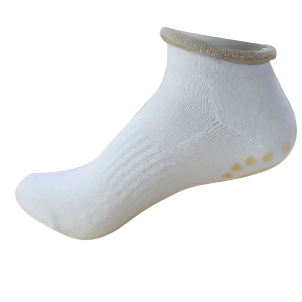 Breathable Barre Sticky Socks For Studio Control