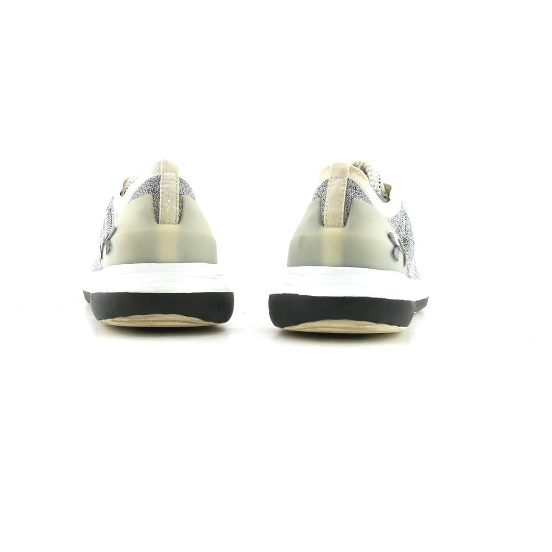 UNDER ARMOUR SLINGRIDE 2