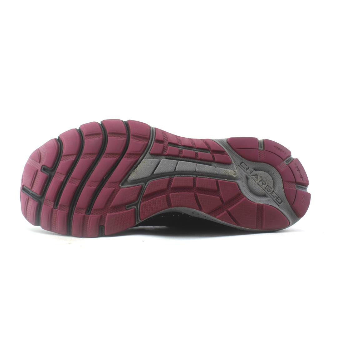 UNDER ARMOUR CHARGED ESCAPE