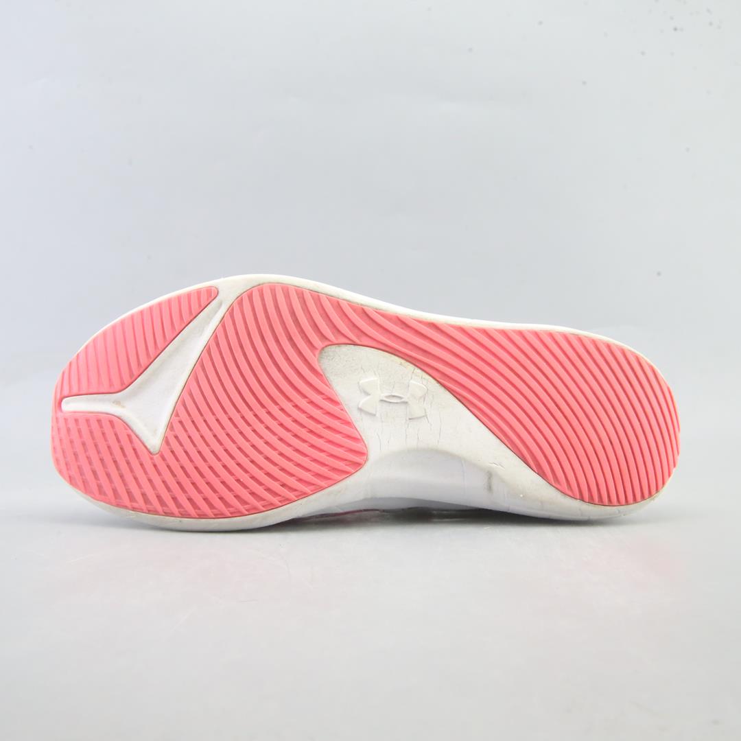 UNDER ARMOUR GIRLS INFINITY 3