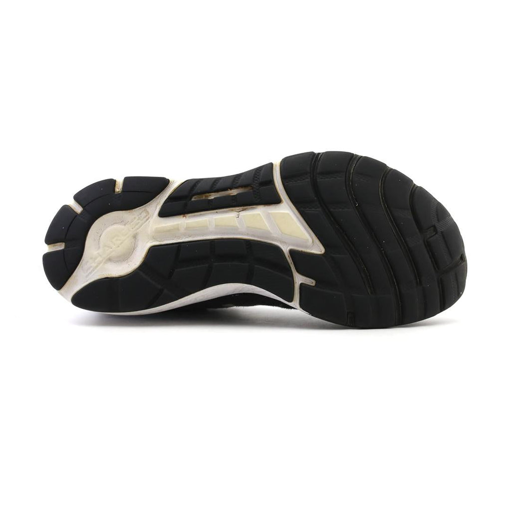 UNDER ARMOUR CHARGED ESCAPE 3