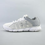 UNDER ARMOUR ASSERT 6