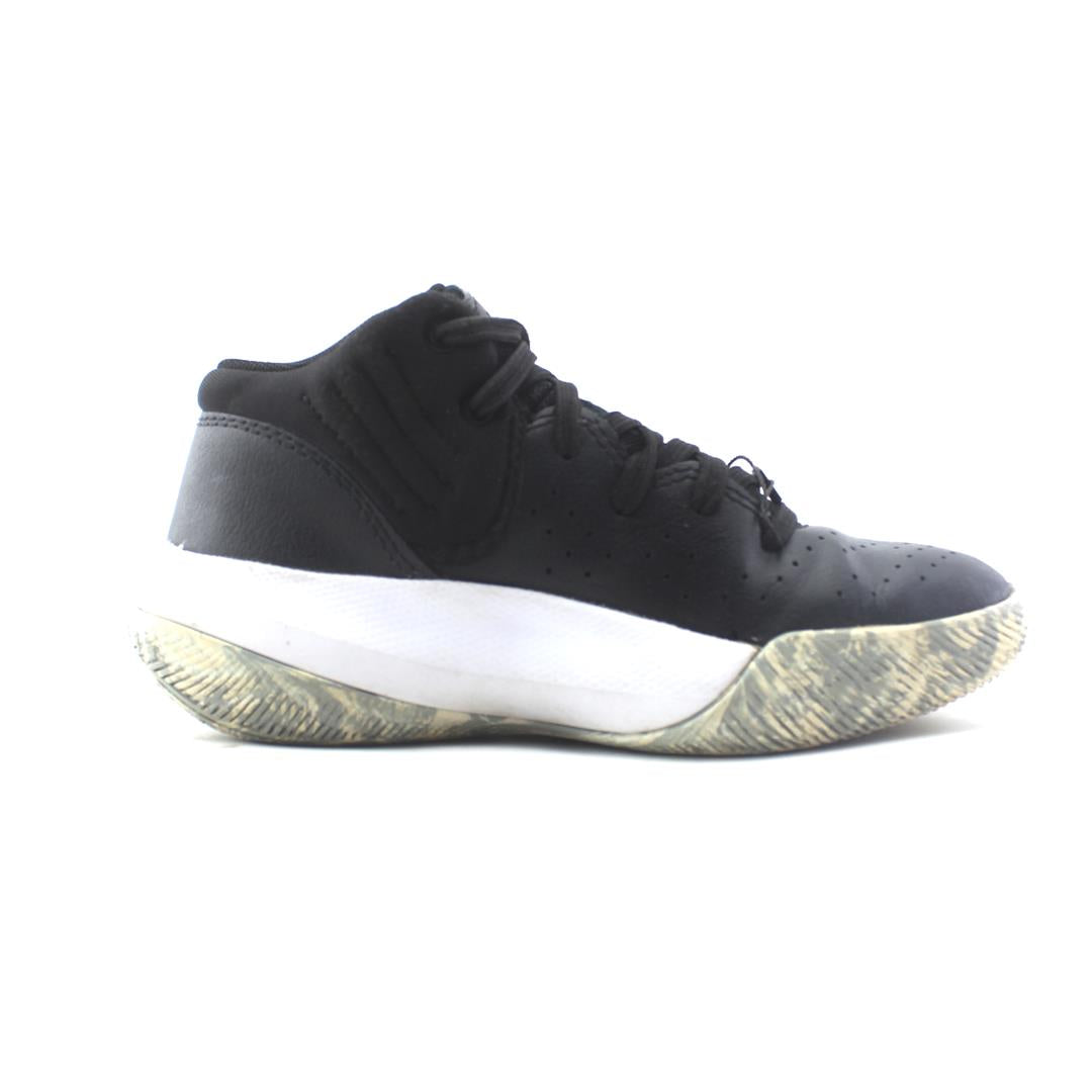 UNDER ARMOUR JET 21