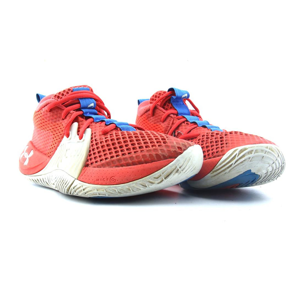 UNDER ARMOUR EMBIID ONE