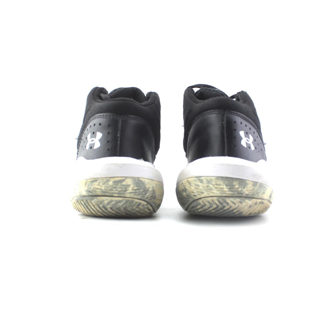 UNDER ARMOUR JET 21