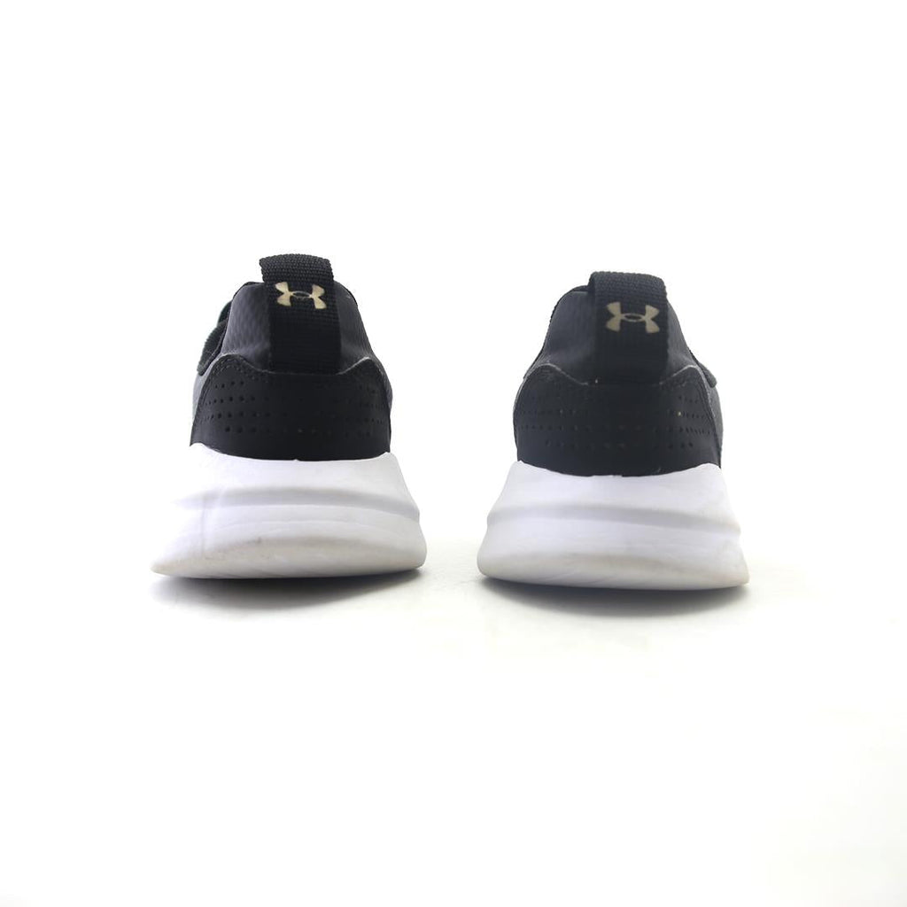 UNDER ARMOUR ESSENTIAL
