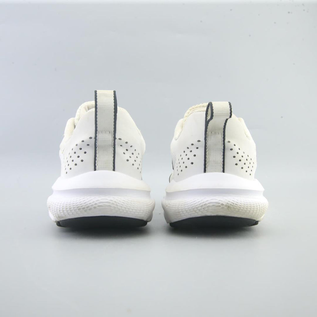 UNDER ARMOUR CHARGED ASSERT 9