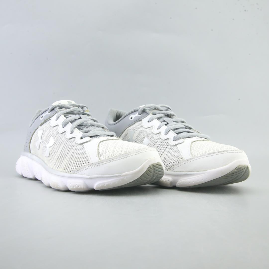 UNDER ARMOUR CHARGED ASSERT 6