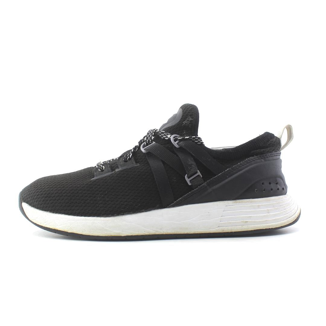 UNDER ARMOUR  BREATHE TRAINER