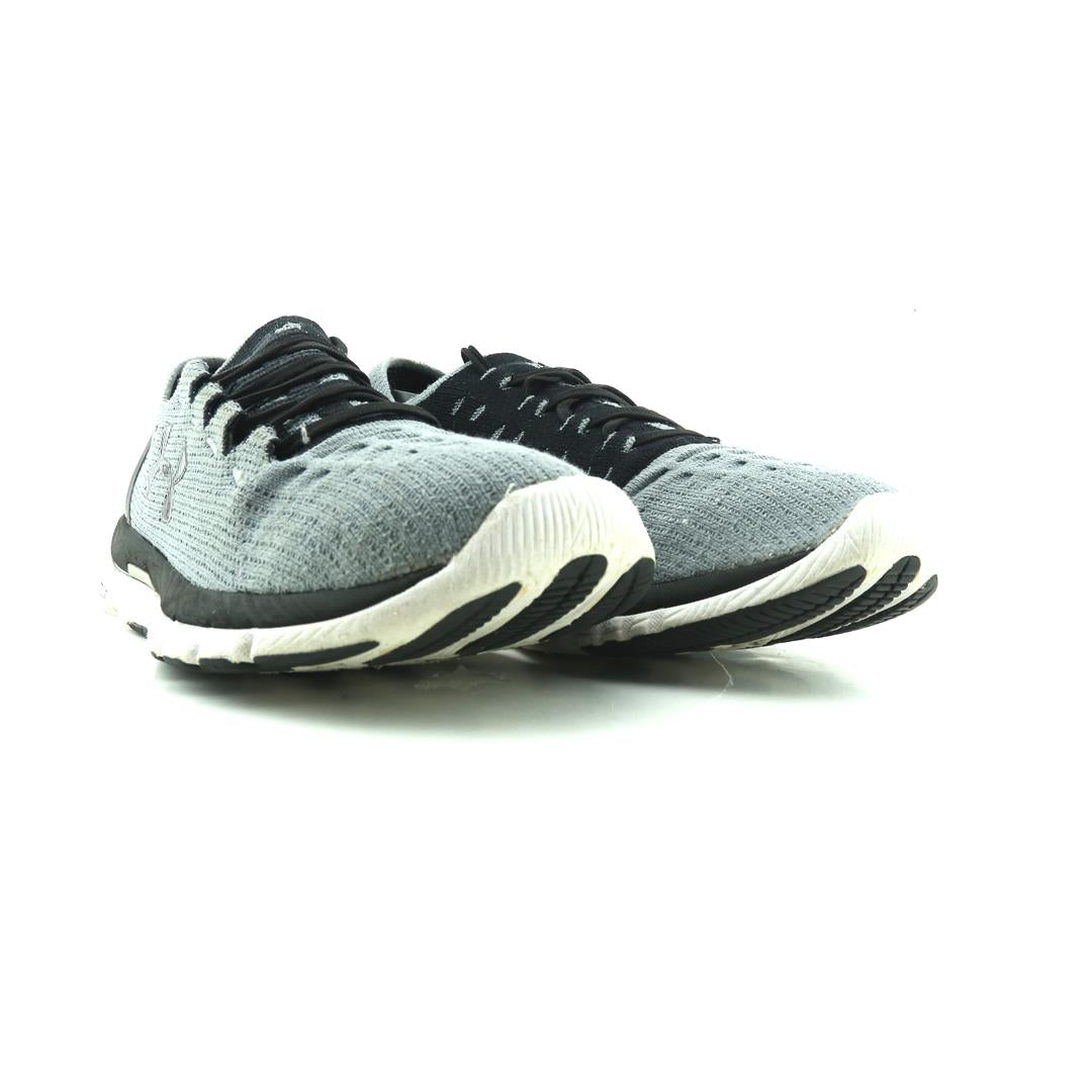 UNDER ARMOUR SPEEDFORM SLINGSHOT