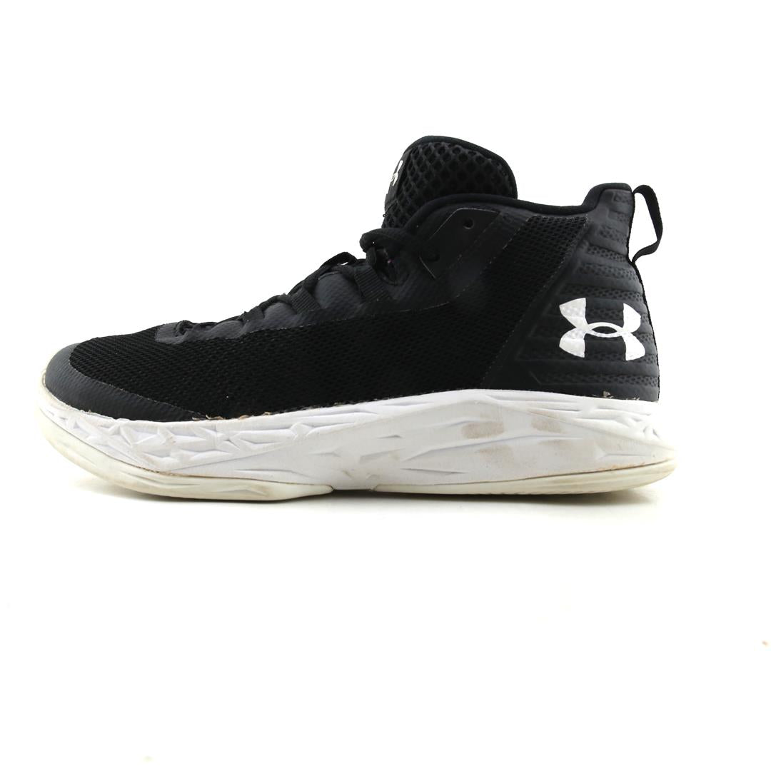 UNDER ARMOUR  JET MID