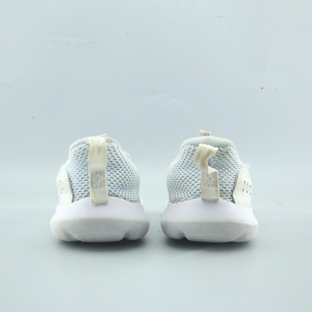 UNDER ARMOUR SURGE 3