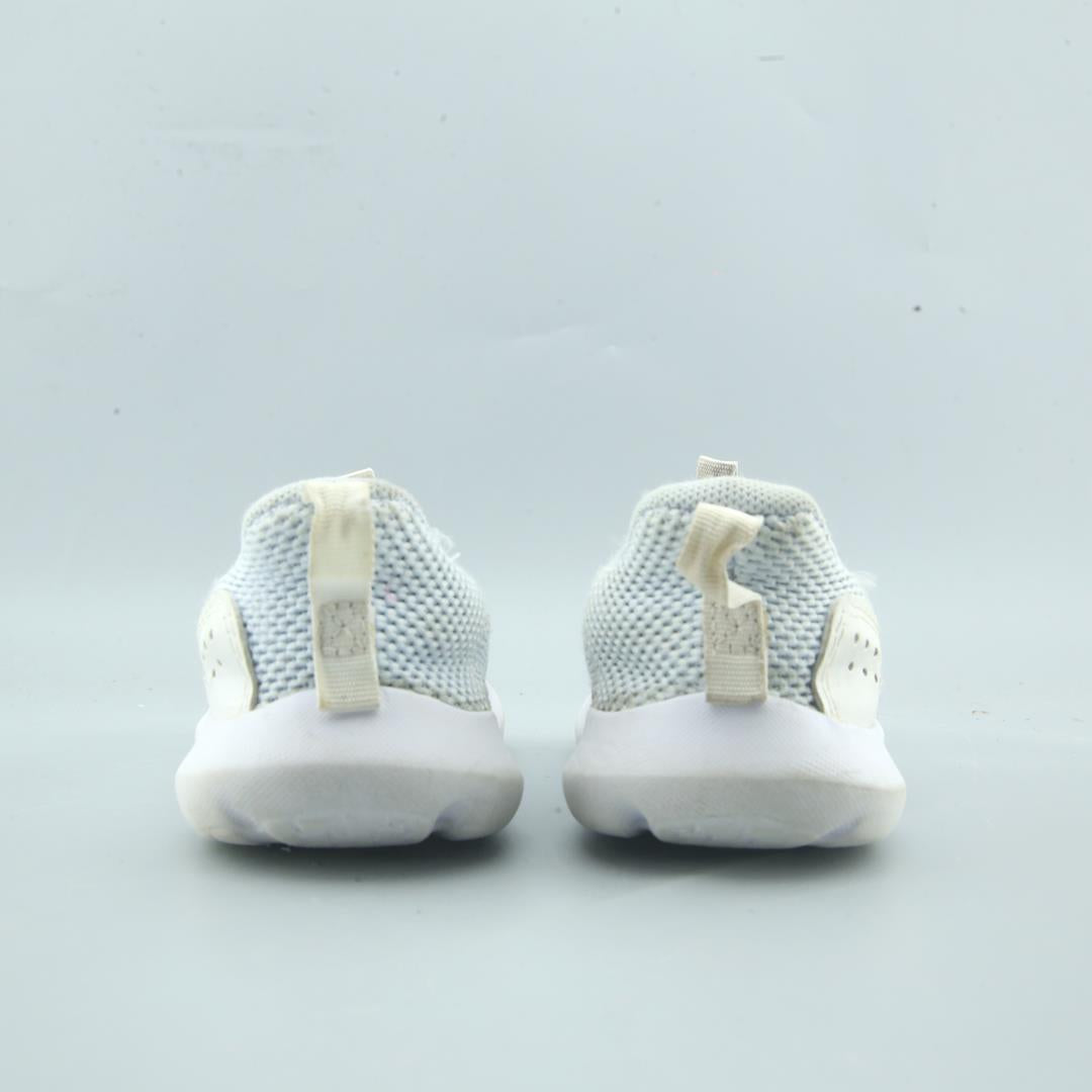 UNDER ARMOUR SURGE 3