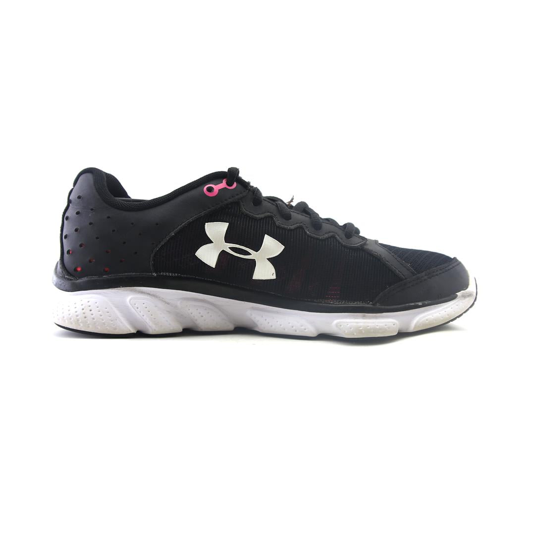 UNDER ARMOUR FREEDOM ASSERT 6
