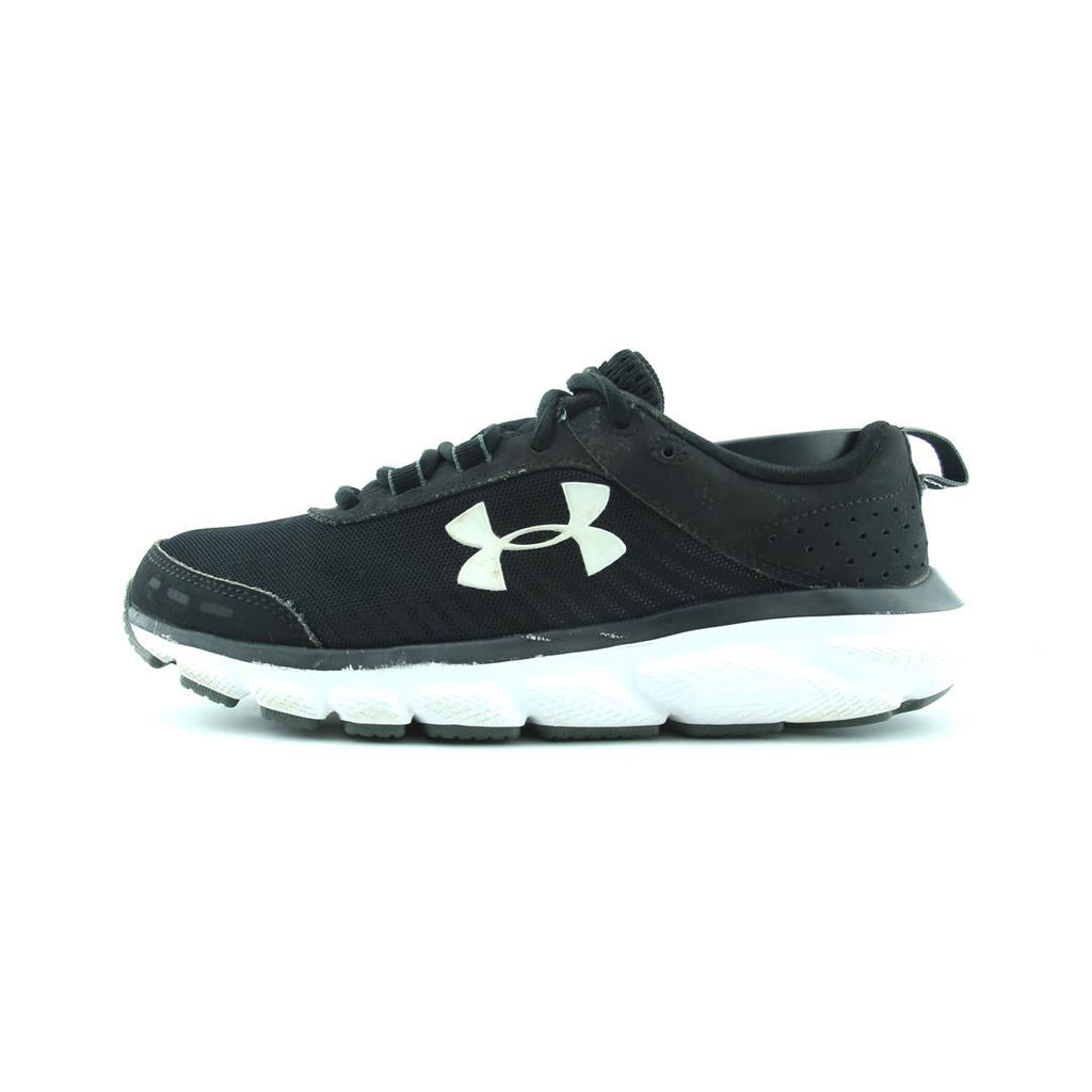 UNDER ARMOUR ASSERT 9