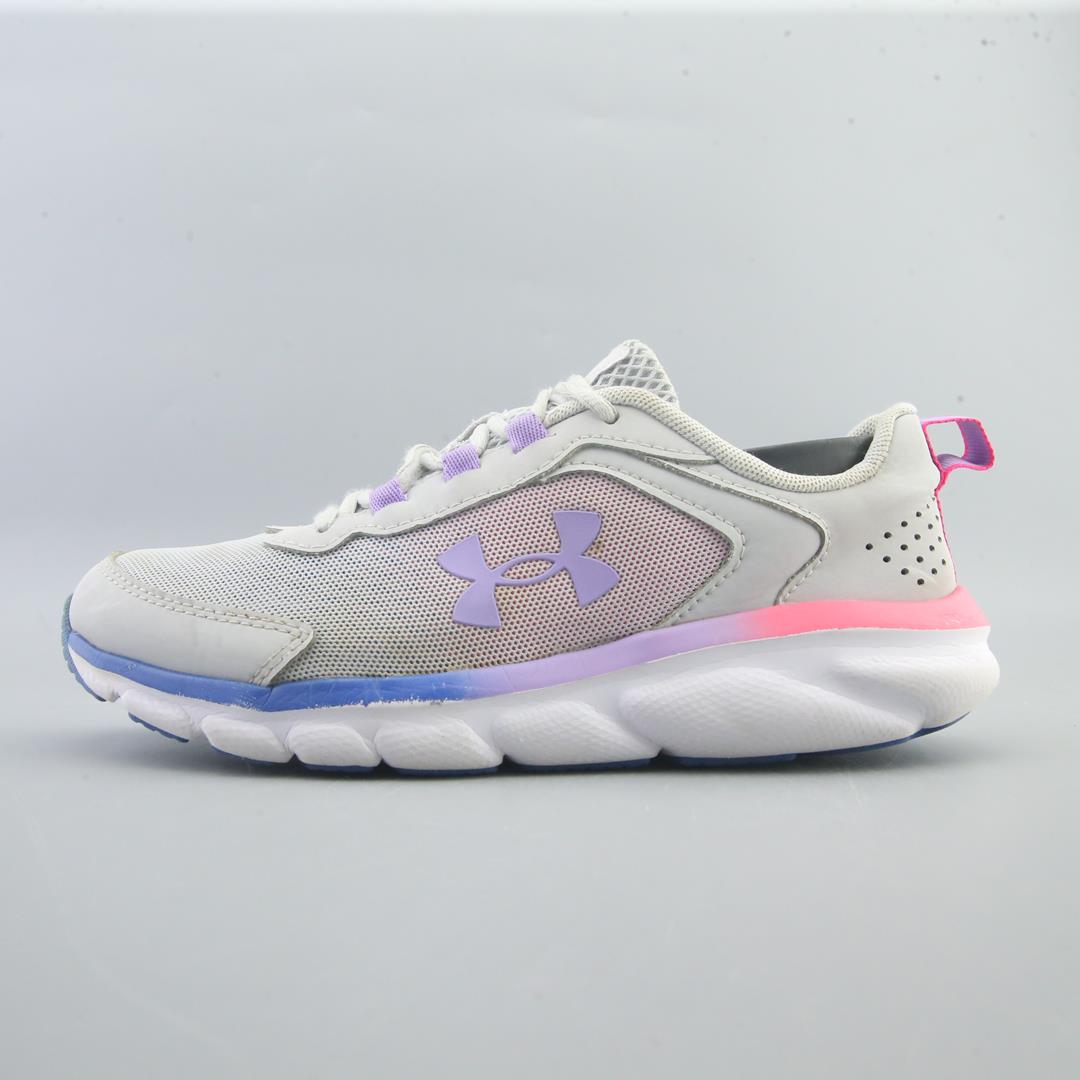 UNDER ARMOUR CHARGED ASSERT 9