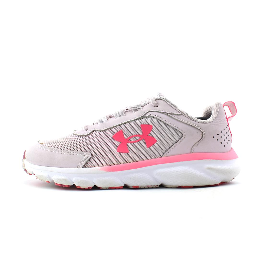 UNDER ARMOUR CHARGED ASSERT 9
