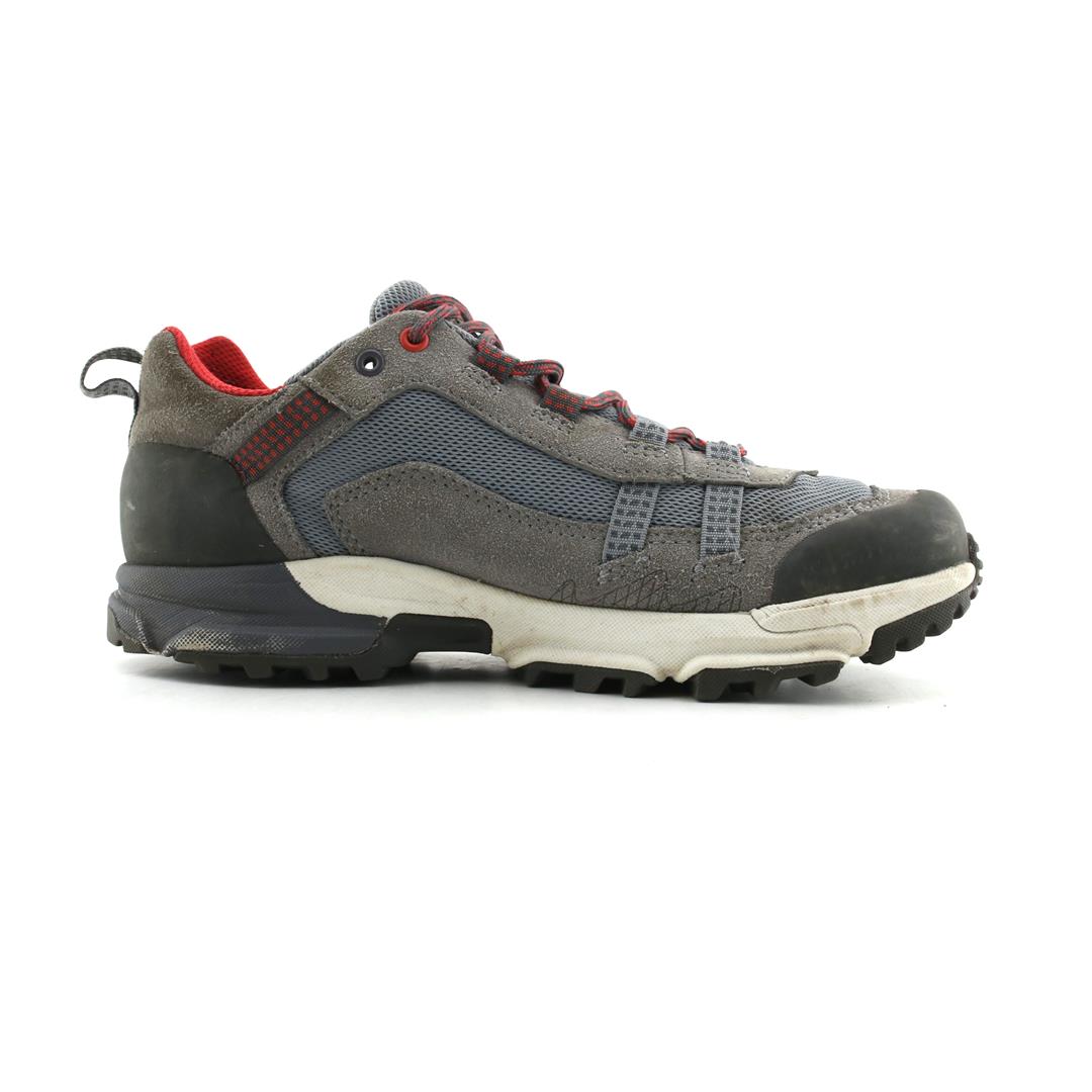 UNDER ARMOUR POST CANYON LOW