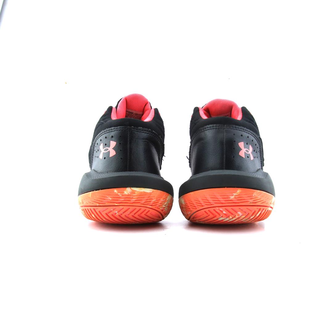 UNDER ARMOUR JET 21