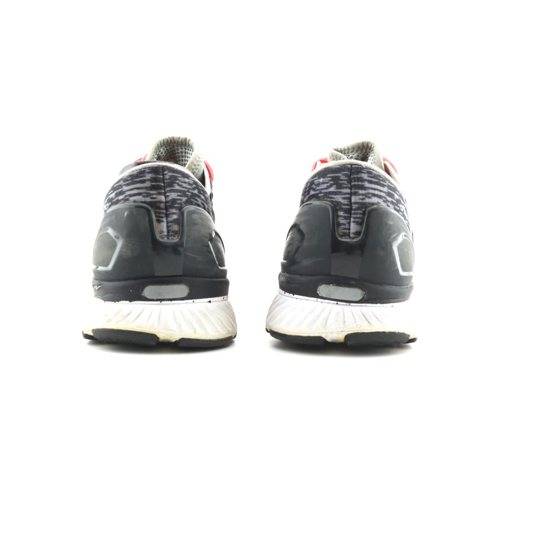 UNDER ARMOUR CHARGED BANDIT 3