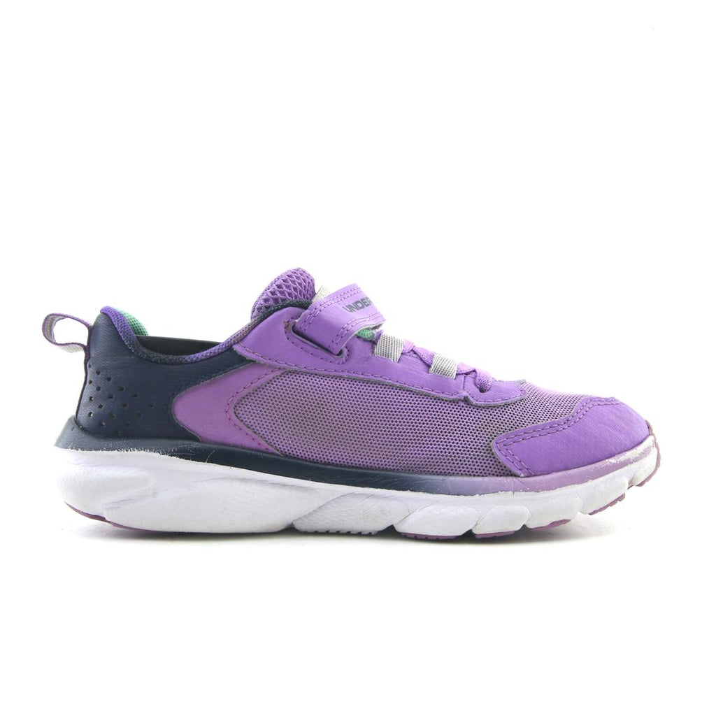UNDER ARMOUR  ASSERT 9 AC