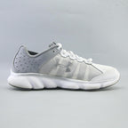 UNDER ARMOUR ASSERT 6