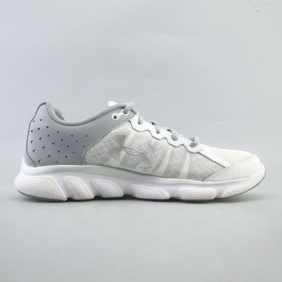UNDER ARMOUR CHARGED ASSERT 6