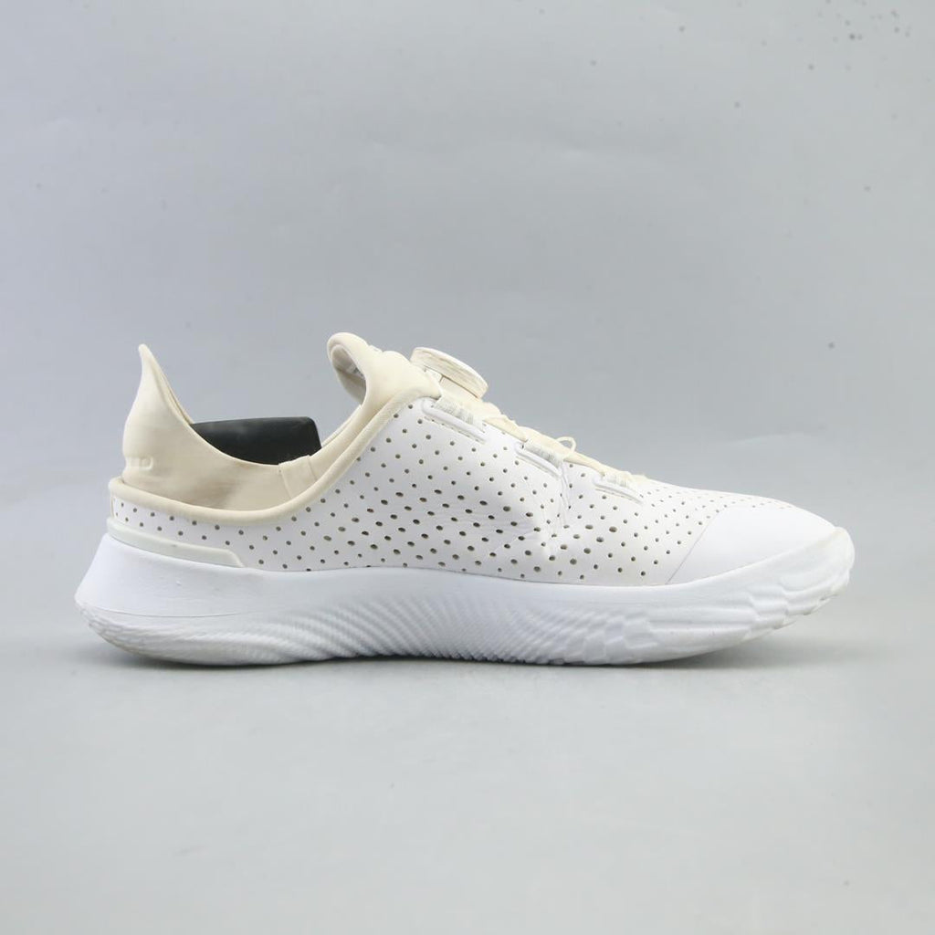 UNDER ARMOUR SLIPSPEED  TRAINING