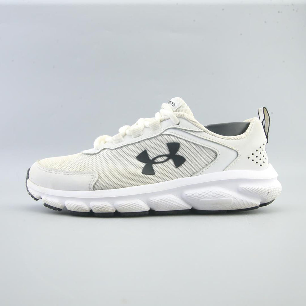 UNDER ARMOUR CHARGED ASSERT 9