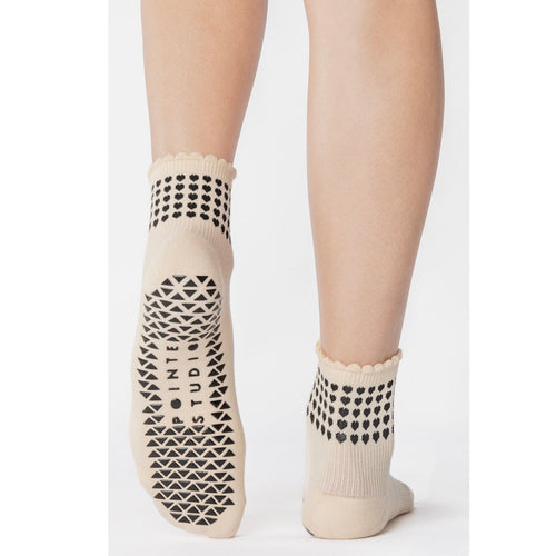 Sweetheart Ankle Grip Socks - (Pilates/Barre)