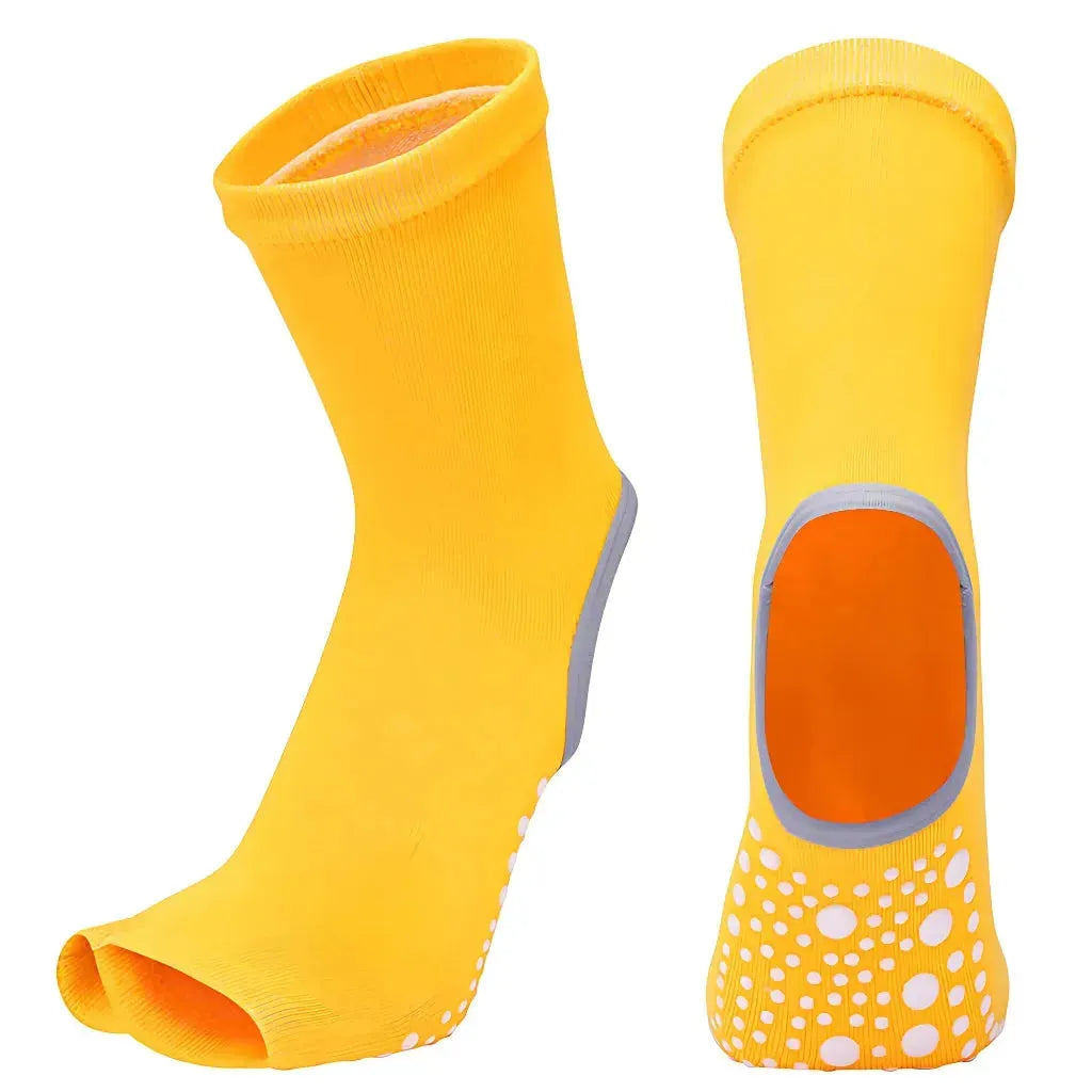 Split Toe Socks For Yoga With Non Slip Grip