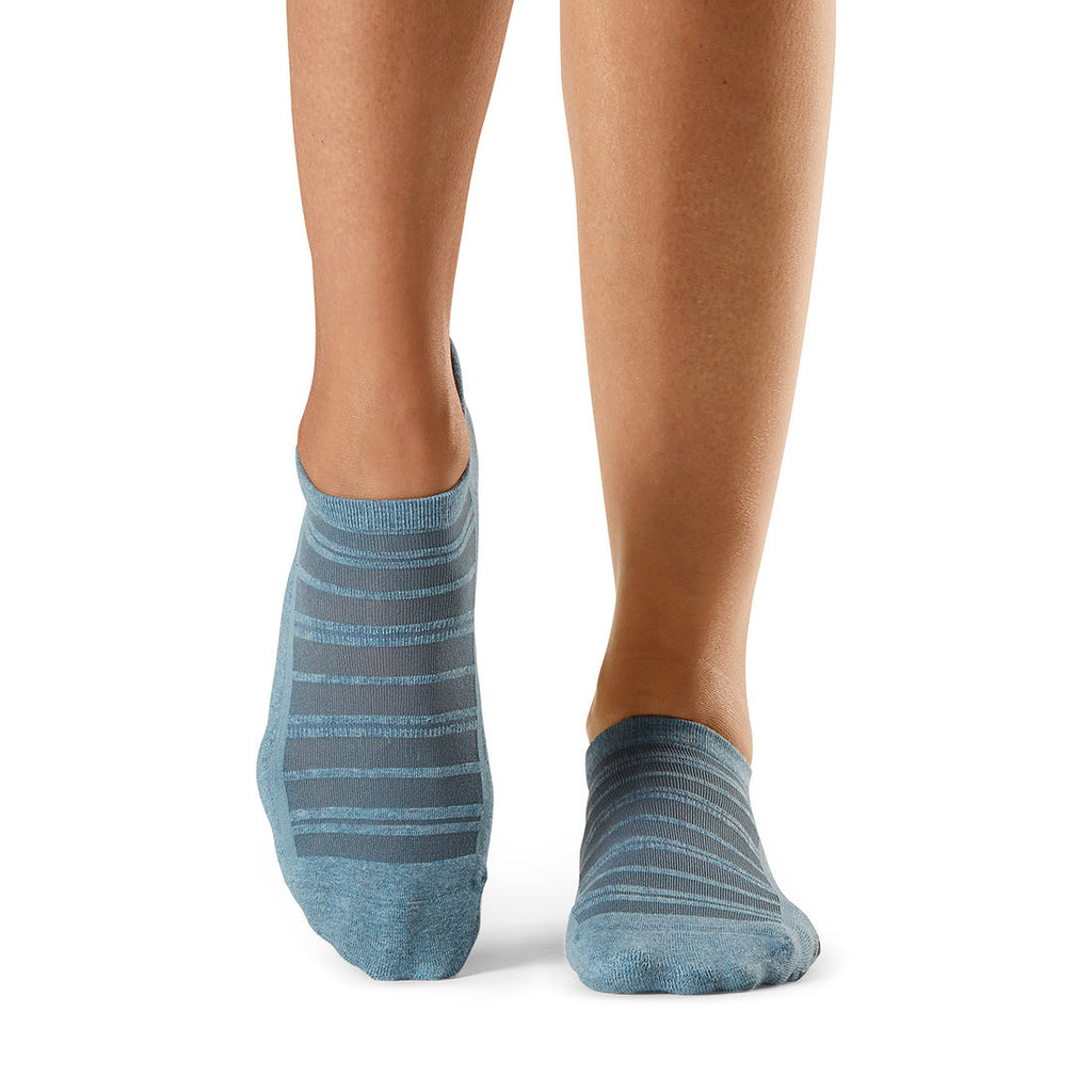 Savvy Breeze Grip Socks (Pilates / Barre)
