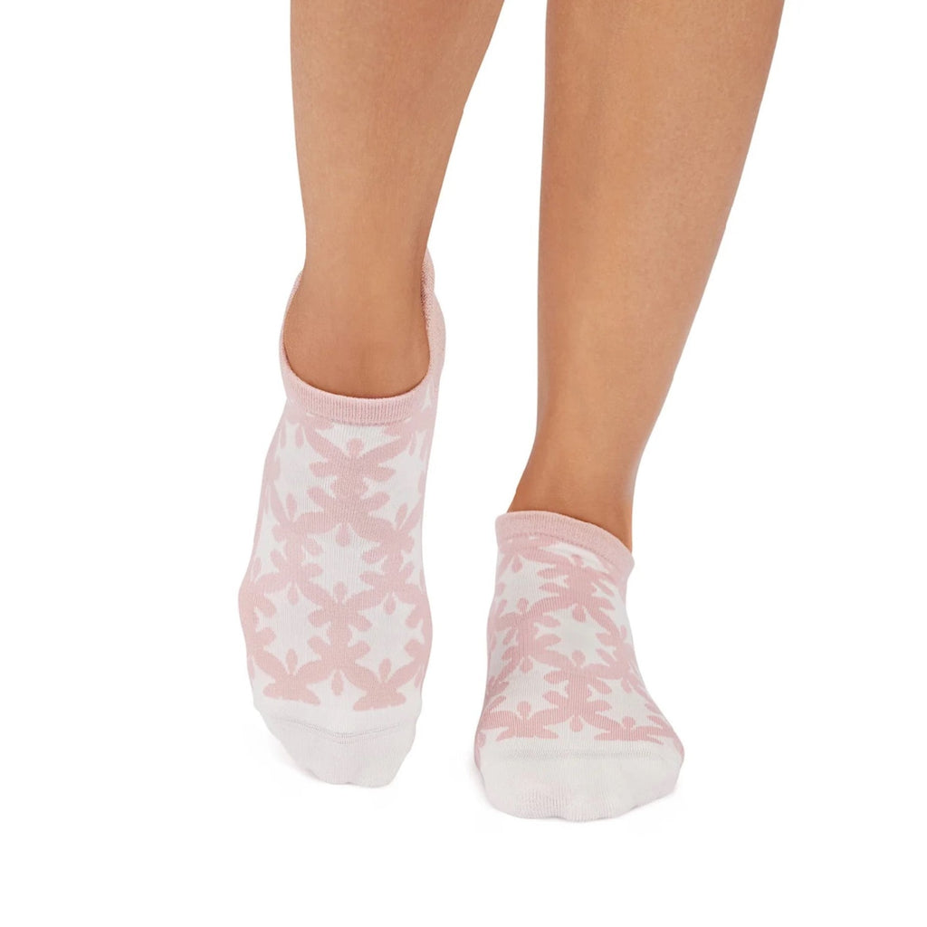 Savvy - Soft Petal Grip Socks (Pilates / Barre)